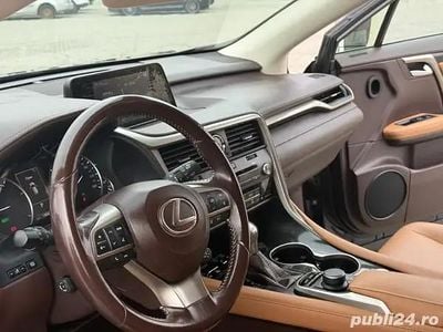 Utilizat 2016 Lexus RX450h SUV | 22.500 EUR