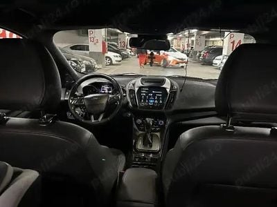 Second-hand Ford Kuga ST-Line 180 CP (132 kW) 2018 SUV
