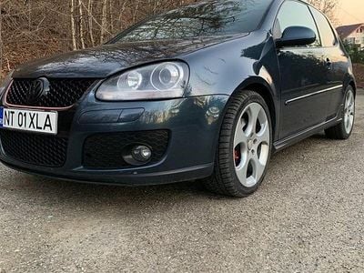 Second-hand VW Golf IV GTI 200 CP (147 kW) 2005 Culoarealbastru Hatchback