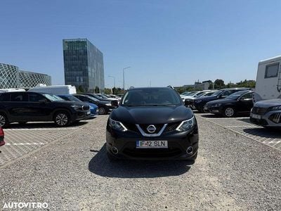 Negru Utilizat 2016 Nissan Qashqai Tekna SUV | 14.000 EUR (Preț OK)