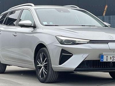 Culoareargint Second-hand 2022 MG MG5 EV Luxury Break | 14.990 EUR