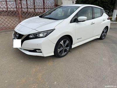 second-hand Nissan Leaf Electric 40KWH N-Connecta an 2019 122.000 km