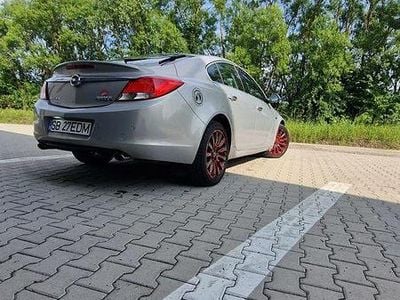Second-hand Opel Insignia Cosmo 220 CP (161 kW) 2009 Culoaregri Berlinǎ