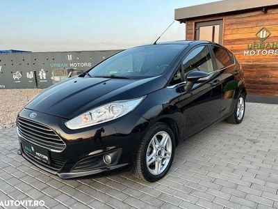 Negru Utilizat 2013 Ford Fiesta Titanium Hatchback | 5.290 EUR (Preț OK)