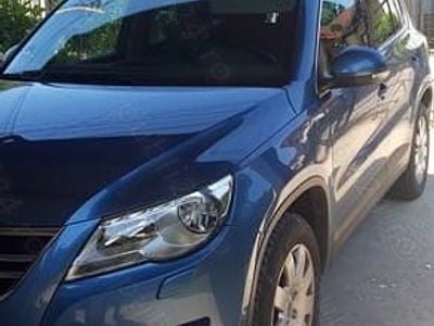 Second-hand VW Tiguan 140 CP (102 kW) 2011 Albastru SUV