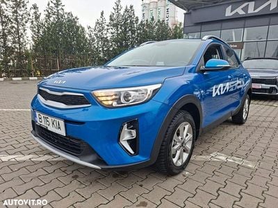 Second-hand Kia Stonic 79 CP (58 kW) 2024 Culoarealbastru SUV