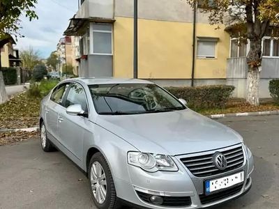 Gri Utilizat 2007 VW Passat Highline Berlinǎ | 3.450 EUR (Preț OK)