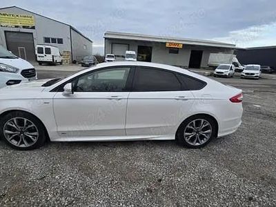 Utilizat 2017 Ford Mondeo ST-Line Hatchback | 14.999 EUR (Puțin scump)