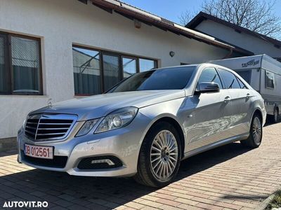 Mercedes E220