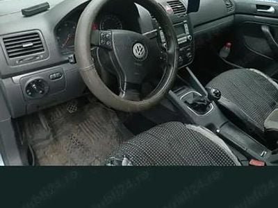 Second-hand VW Jetta 105 CP (77 kW) 2008 Berlinǎ