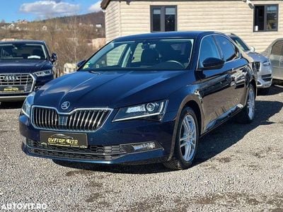 Second-hand Skoda Superb Ambition 120 CP (88 kW) 2016 Culoarealbastru Berlinǎ