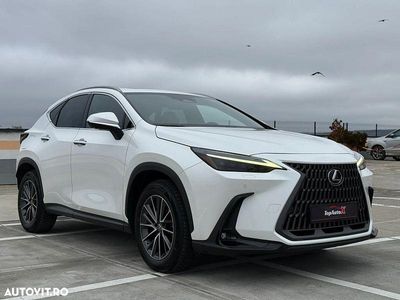 Culoarealb Utilizat 2023 Lexus NX450h+ E-FOUR Luxury Line SUV | 43.499 EUR