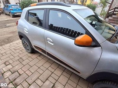 Second-hand Dacia Spring Comfort Plus 33 kW (45 CP) 2022 Culoaregri Hatchback