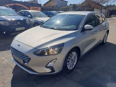 Argintiu Utilizat 2019 Ford Focus Business Edition Hatchback | 13.500 EUR