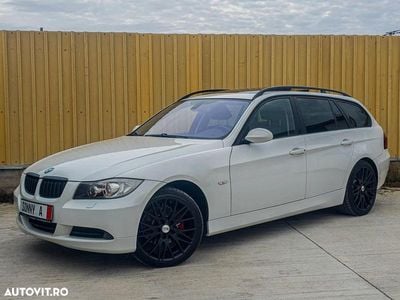 Second-hand BMW 320 Comfort Edition 177 CP (130 kW) 2008 Culoarealb Break