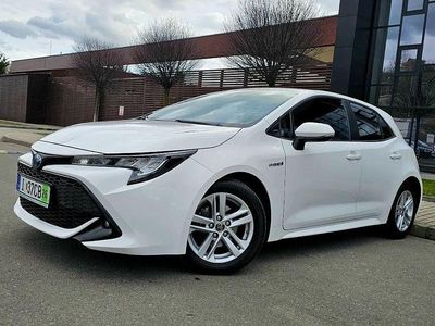 Second-hand Toyota Corolla Business Edition 122 CP (89 kW) 2020 Culoarealb Hatchback