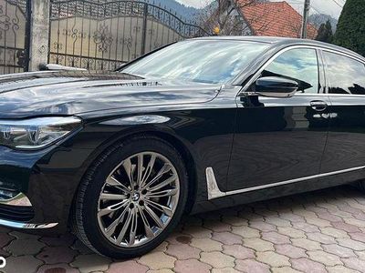 Second-hand BMW 730L 265 CP (194 kW) 2017 Culoarenegru Berlinǎ