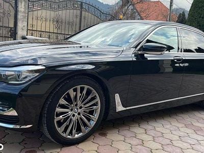 Culoarenegru Utilizat 2017 BMW 730L Berlinǎ | 22.500 EUR