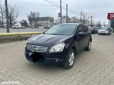 Nissan Qashqai +2