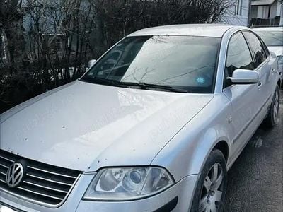 Second-hand VW Passat 180 CP (132 kW) 2003 Gri Berlinǎ