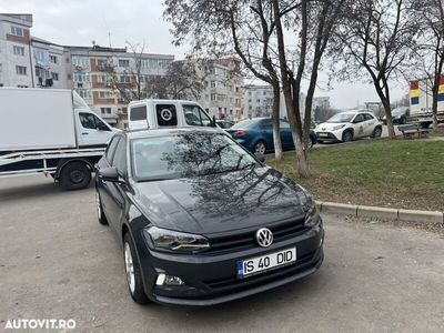 VW Polo