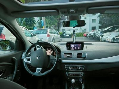 Culoarealb Utilizat 2008 Renault Mégane GrandTour Dynamique Break | 5.800 EUR