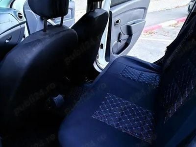 Second-hand Dacia Logan 75 CP (55 kW) 2013 Berlinǎ