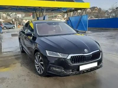 Negru Utilizat 2021 Skoda Octavia Style Berlinǎ | 24.000 EUR (Scump)
