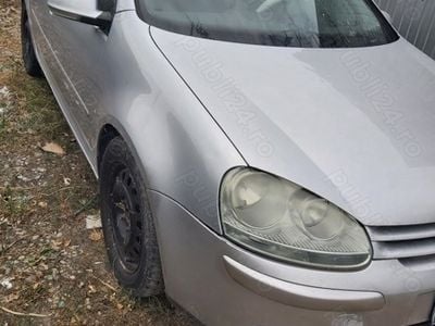 VW Golf V