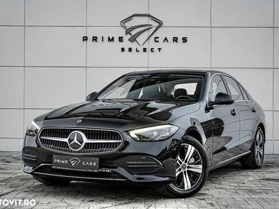 Culoarenegru Utilizat 2024 Mercedes C300e Avantgarde Berlinǎ | 38.960 EUR