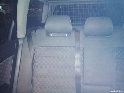 Utilizat 2001 Audi A6 Break | 2.500 EUR