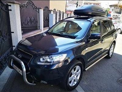 Second-hand Hyundai Santa Fe Premium 150 CP (110 kW) 2009 Culoarenegru SUV