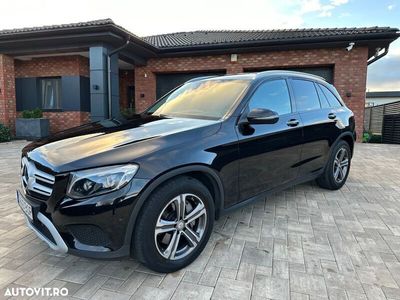 Mercedes GLC220