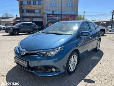 second-hand Toyota Auris Hybrid 