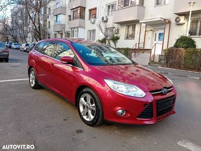 second-hand Ford Focus Cabriolet 1.6 TDCi ECOnetic 88g Start-Stopp-System Titanium