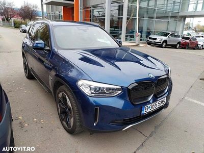 Second-hand BMW iX3 Sport Line 210 kW (286 CP) 2022 Culoarealbastru SUV