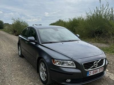 Utilizat 2012 Volvo S40 Berlinǎ | 5.200 EUR