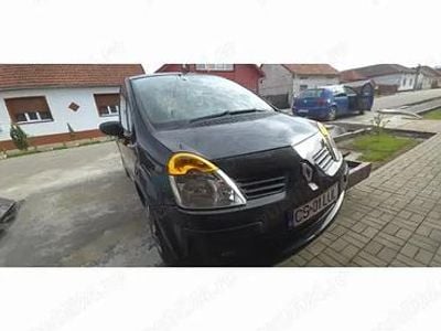Utilizat 2005 Renault Modus Monovolum | 1.400 EUR