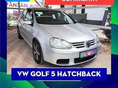 Gri Utilizat 2006 VW Golf V Hatchback | 2.299 EUR (Preț bun)