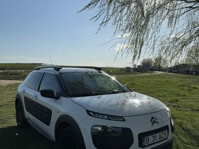 second-hand Citroën C4 Cactus BlueHDi 120 Stop&Start EAT6 C-SERIES