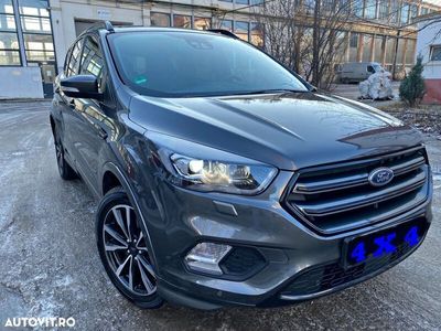 second-hand Ford Kuga 2.0 TDCi 4x4 Aut. ST-Line