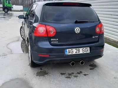 Second-hand VW Golf IV 105 CP (77 kW) 2005 Berlinǎ