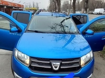 second-hand Dacia Sandero Stepway 1.5 dci an 2013 90cp