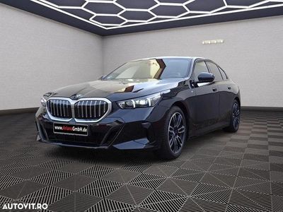 Culoarenegru Second-hand 2024 BMW 520 Comfort Edition Berlinǎ | 52.502 EUR (Puțin scump)