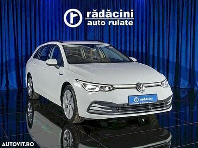 Culoarealb Utilizat 2022 VW Golf VIII Style Break | 18.700 EUR (Preț bun)