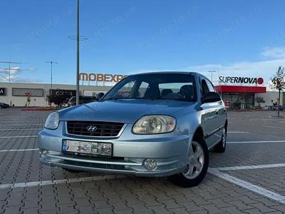 Argintiu Utilizat 2005 Hyundai Accent Berlinǎ | 990 EUR