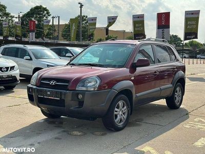 Culoarerosu Utilizat 2009 Hyundai Tucson Comfort SUV | 2.990 EUR