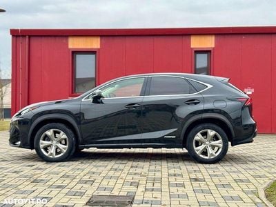 Second-hand Lexus NX300h E-FOUR Luxury Line 197 CP (144 kW) 2016 Culoarenegru SUV