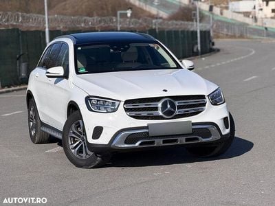 Second-hand Mercedes GLC220 Exclusive 194 CP (142 kW) 2021 Culoarealb SUV
