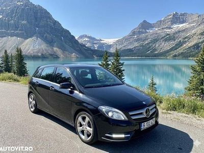 Culoarenegru Second-hand 2014 Mercedes B180 Monovolum | 8.990 EUR (Preț OK)